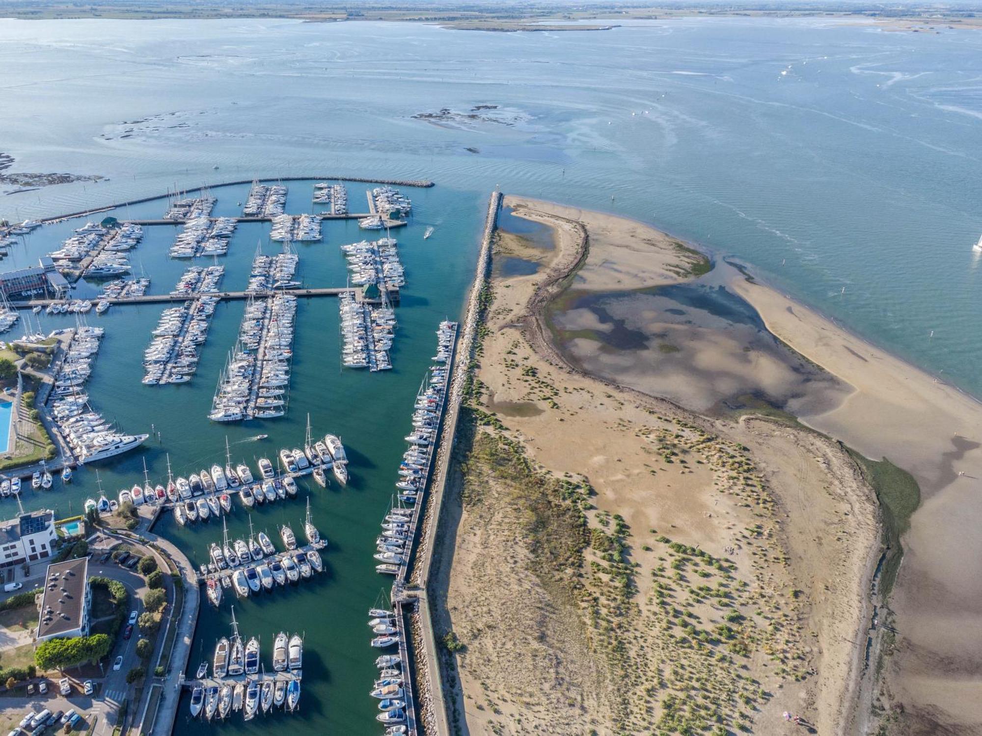 La Terrazza Sul Faro Daire Lignano Sabbiadoro Dış mekan fotoğraf